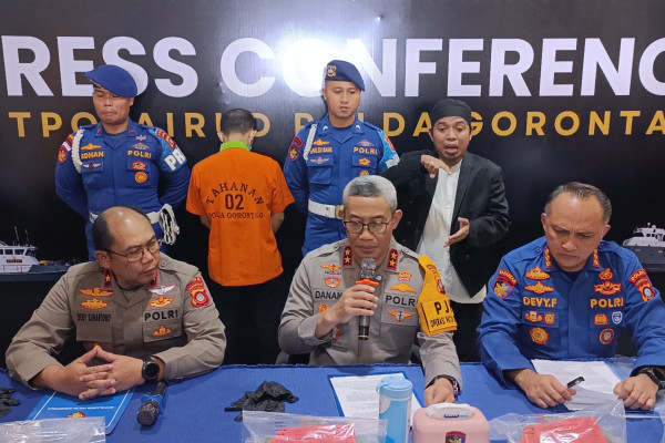 15 Orang Diperiksa Terkait Pemalsuan Dokumen Pengiriman Batu Hitam Ilegal di Gorontalo